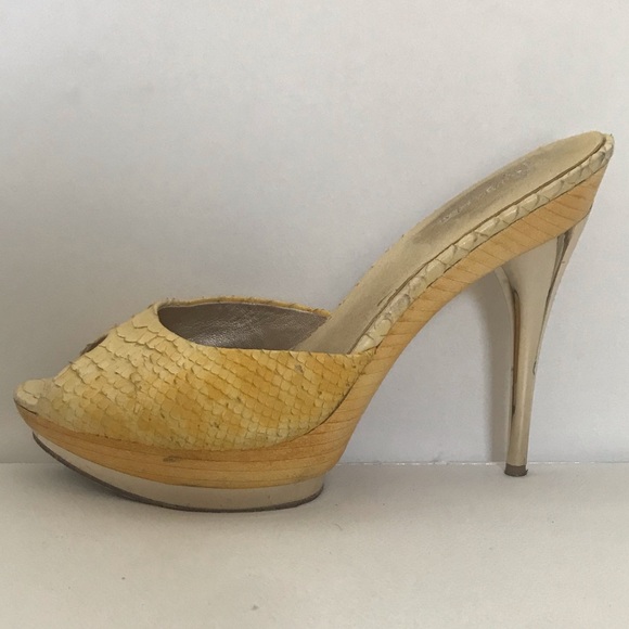 {Marciano} - Platform Heels - Picture 5 of 6